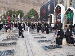 Şehit Süleymeni'nin mezarı başında Muharrem merasimi düzenlendi