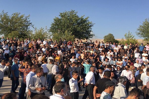 خۆپیشاندان لە کەلار و سلێمانی توندوتیژی لێکەوتەوە/ بینای قایمقامیەت سووتێندرا