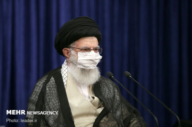 Ayatollah Khamenei's meeting with president, cabinet members 