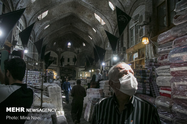 سیاهپوش شدن بزرگ‌ترین بازار مسقف جهان