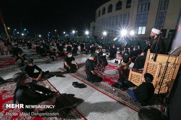 Mourning ceremony on 4th night of Muharram in Yazd
