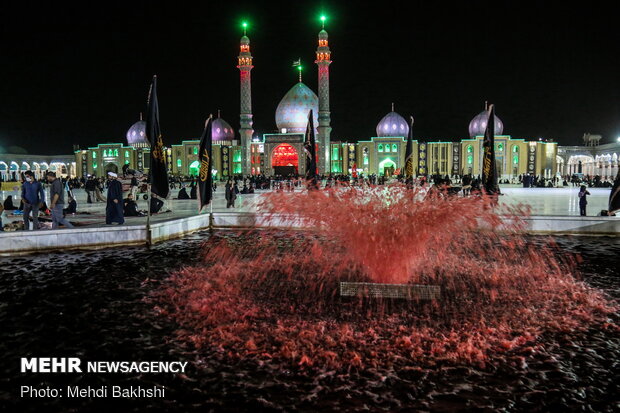 مراسم العزاء في حرم مسجد "جمكران" بمراعاة البروتوكولات الصحية ومشروع التباعد الاجتماعي