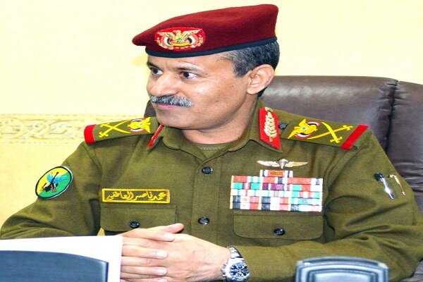 وزیر دفاع یمن: آمریکایی ها خودشان تروریست هستند