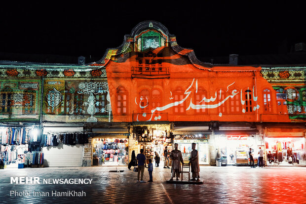 الإسقاط الضوئي لمقاطع مصورة عاشورائية على جدران مدينة "همدان" 