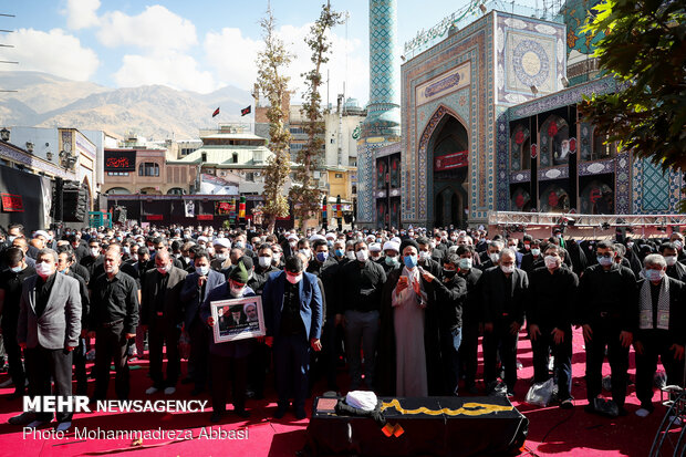 مراسم تشییع پیکر حجت الاسلام روح الله حسینیان