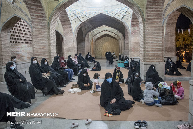 عزاداری شب ششم محرم در مسجد کبود تبریز