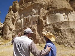 برنامه ریزی ها به حفاظت و ساماندهی آثار  تاریخی معطوف شود