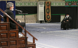 Ayatollah Khamenei marks 8th night of Muharram