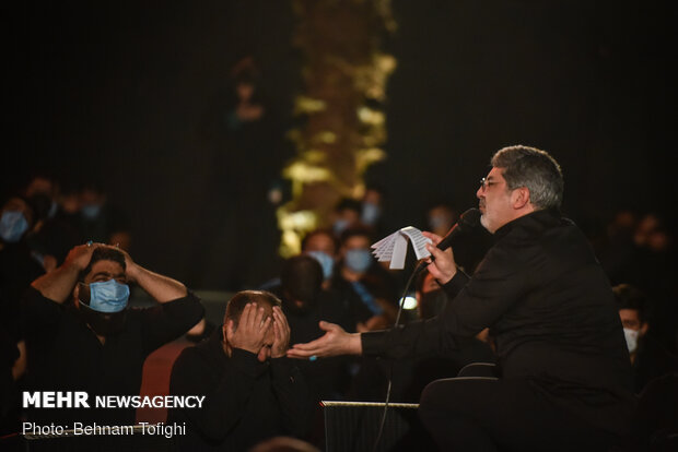 Tehraners gather in a garrison to mark 8th night of Muharram