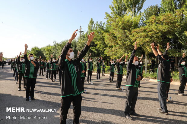 People in Zanjan hold Tasu'a mourning ceremonies
