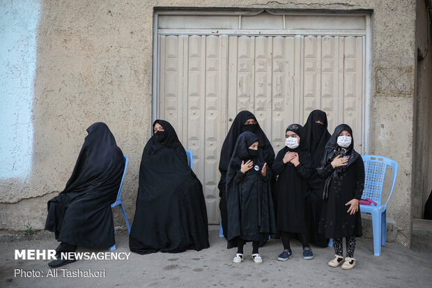 هر کوچه شهید یک حسینیه