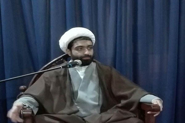 هدف امام حسین (ع) دفاع از اعتقادات، اصل دین، توحید و نبوت بود