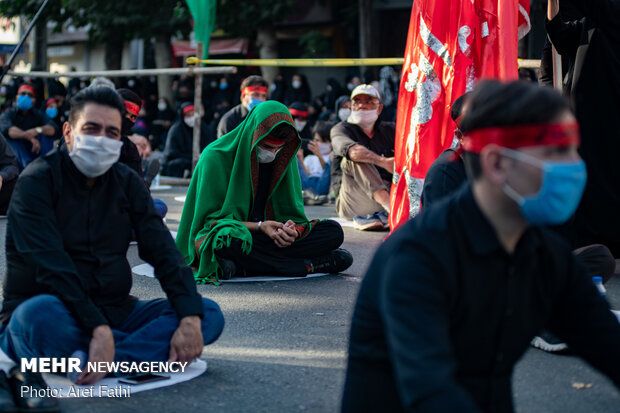 تجمع عصر تاسوعا در میدان شهدای کرج