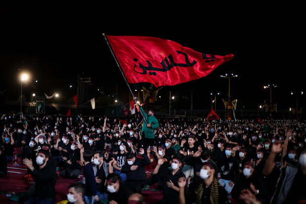 مراسم عزاداری شب عاشورای حسینی در هیئت ریحانه ‌الحسین (ع)
