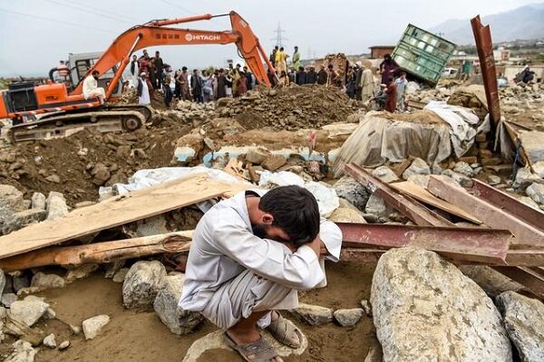 مقام طالبان: بر اثر وقوع سیلاب در افغانستان ۱۲۰ نفر جان باختند