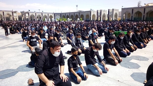 نماز ظهر عاشورا در مسجد جامع بندرعباس اقامه شد