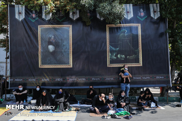 عزاداری عاشورای حسینی در میدان فلسطین