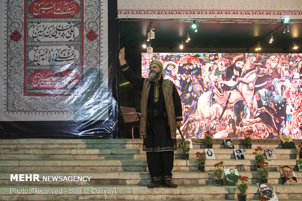 عزاداری اهالی رسانه و فرهنگ در شب عاشورا