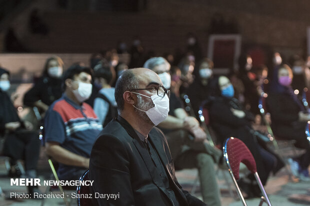 عزاداری اهالی رسانه و فرهنگ در شب عاشورا