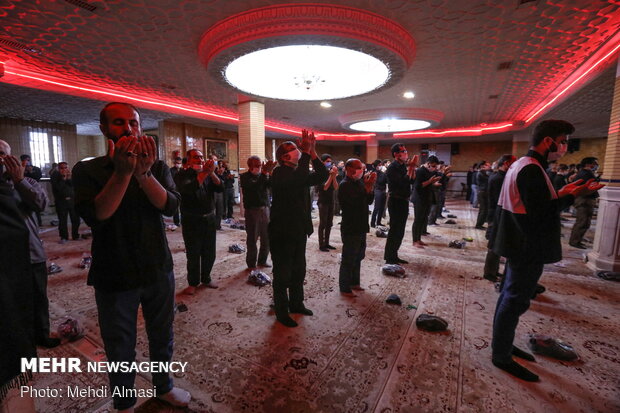 نماز ظهر عاشورا در زنجان