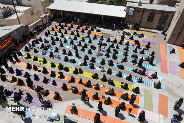 نماز ظهر عاشورا در زنجان