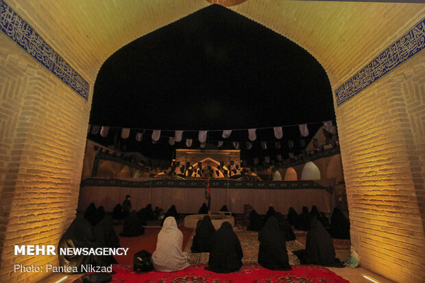 Night of Sham-e-Ghariban in Chaleshtar Mosque
