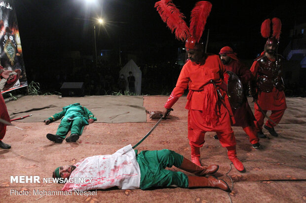 Ta'zieh ceremony on night of Sham-e-Ghariban in Gorgan 