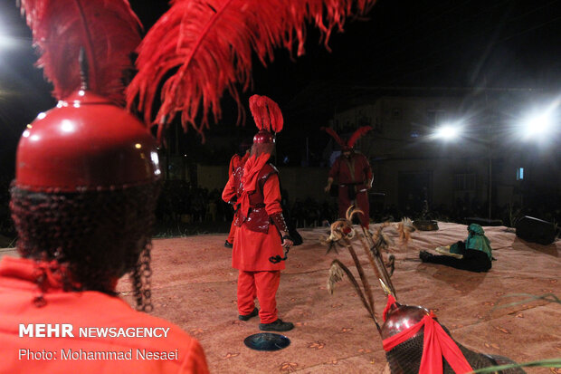 Ta'zieh ceremony on night of Sham-e-Ghariban in Gorgan 