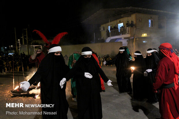 Ta'zieh ceremony on night of Sham-e-Ghariban in Gorgan 