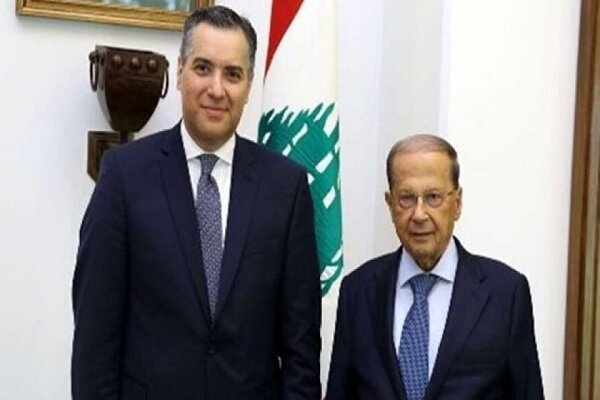 الرئيس اللبناني يكلّف السفير مصطفى أديب تشكيل حكومة جديدة