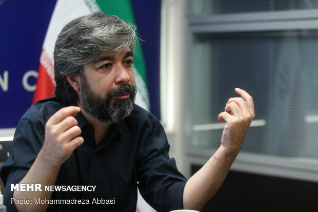 گفتگو با حامد عنقا