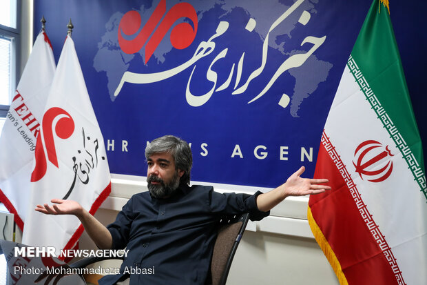 گفتگو با حامد عنقا