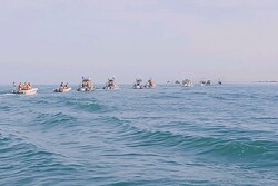 رژه شناورها در خلیج فارس/ پویانمایی بچه‌های دریا رونمایی شد