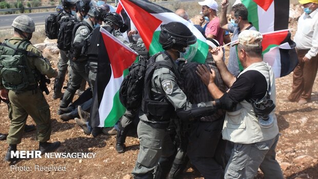Filistin halkından Siyonist Rejim'e karşı protesto