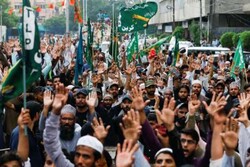 پاکستانی‎ها خواستار تحریم کالاهای فرانسوی شدند
