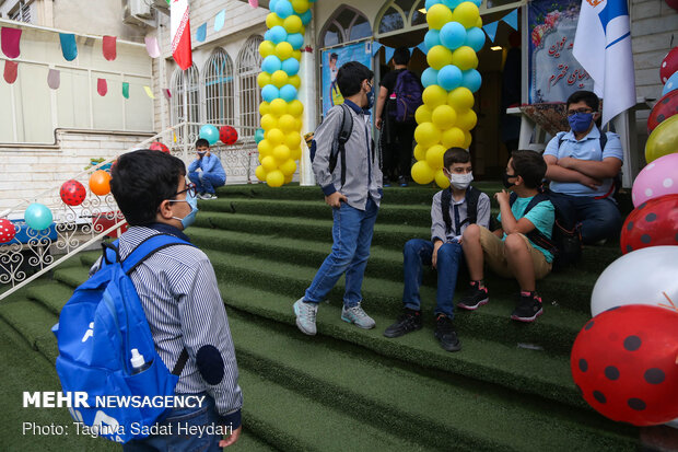 New school year officially kicks off across Iran
