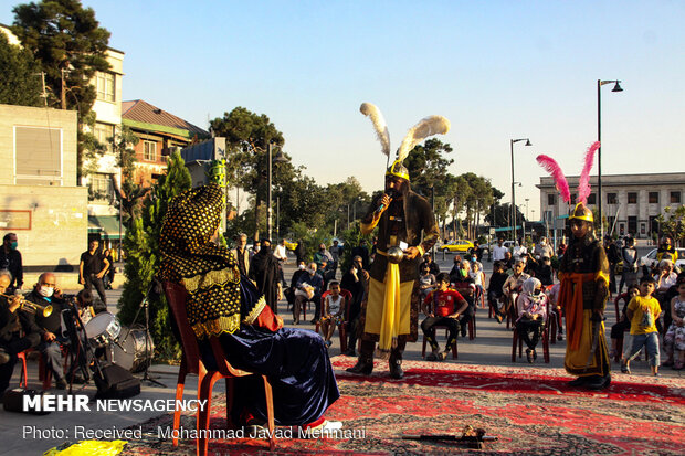 تعزیه خوانی در میدان راه آهن تهران