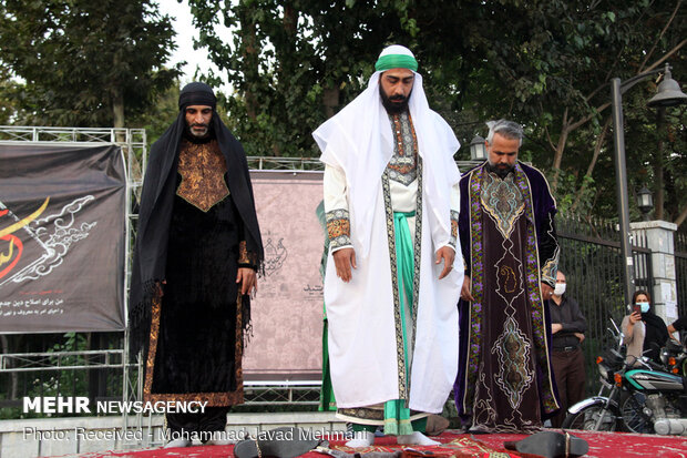 تعزیه خوانی در میدان راه آهن تهران