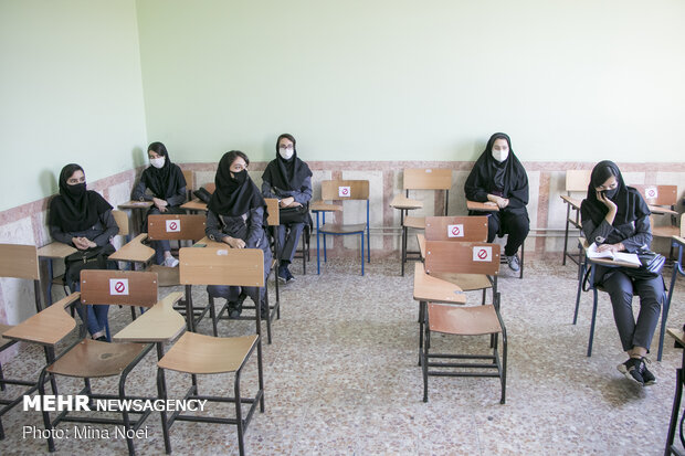 New School Year kicks off in Tabriz amid COVID-19