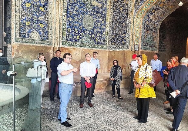 Swiss FM describes Isfahan as pearl in West Asia