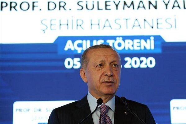 Erdoğan: Türkiye ahlaksız haritaları yırtıp atar