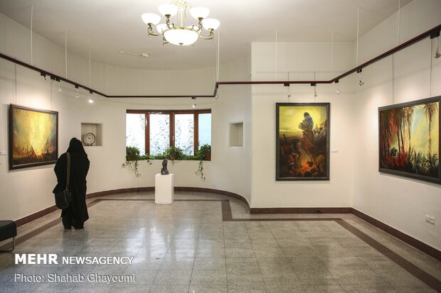 "Aling with Light" painting exhibition in Tehran
