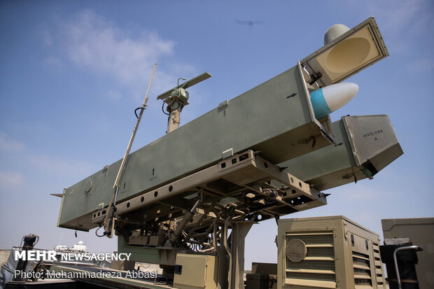 Firing of “Ghader” cruise missile in Zolfaghar-99 war game