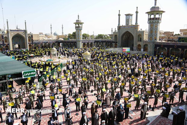 People in Qom protest against Charlie Hebdo's insulting move
