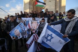 İranlı yetkiliden Manama-Tel Aviv anlaşmasına sert tepki