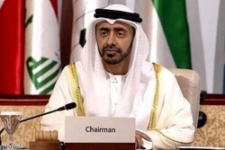 وزیر خارجه امارات وارد پایتخت عمان شد