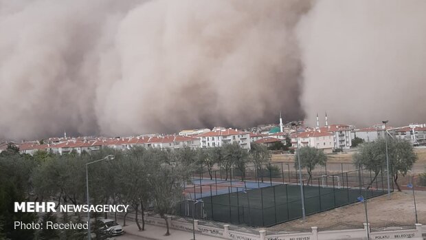 Ankara'da kum fırtınasından fotoğraflar