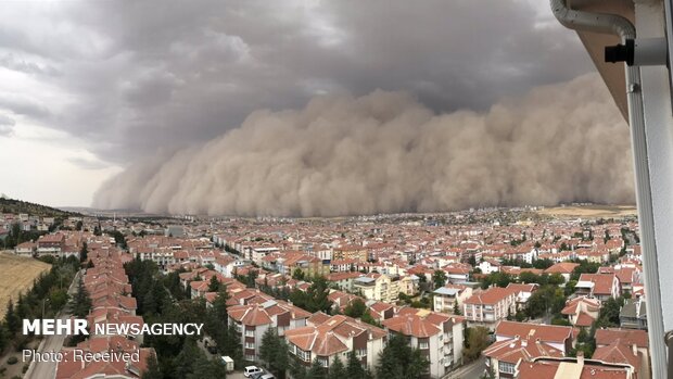 Ankara'da kum fırtınasından fotoğraflar