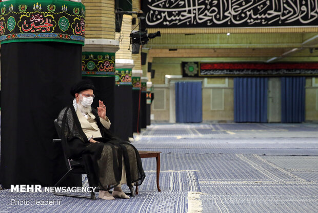 Ayatollah Khamenei at mourning procession of Imam Sajjad