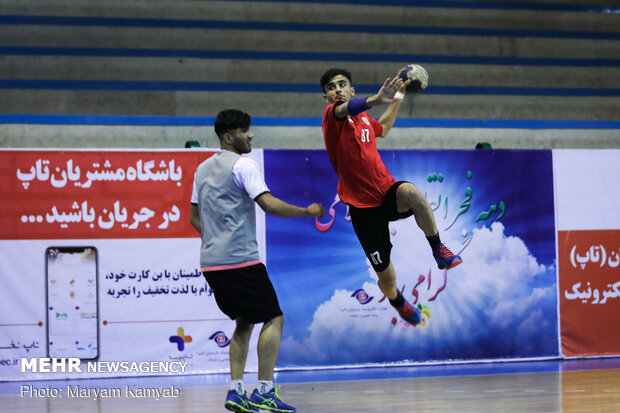 Iran men’s junior handball team holding camp in Tehran